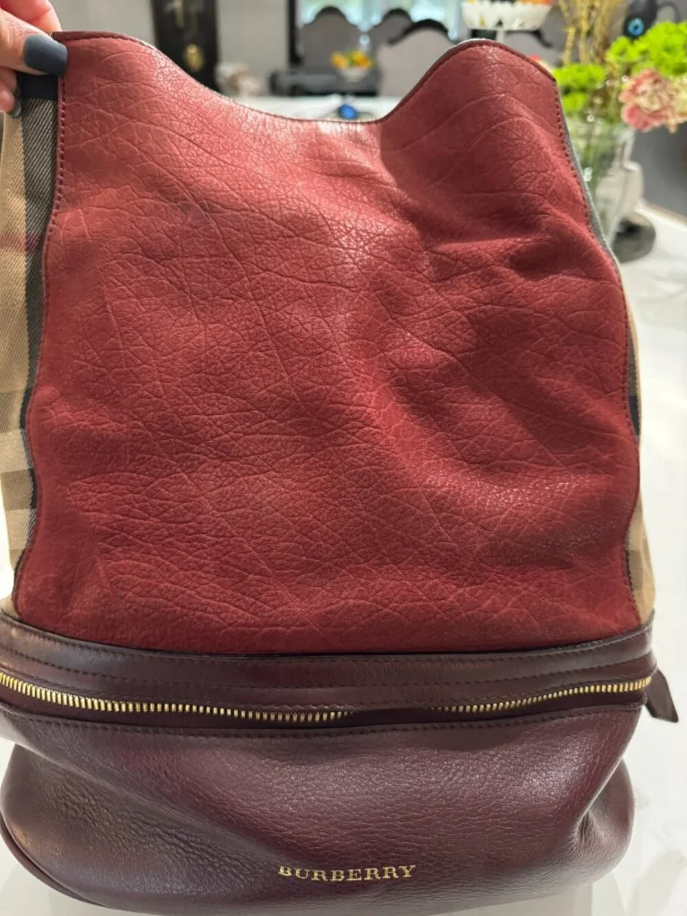 Authentic Burberry Nubuck Canvas Check Beckett Bag in Deep Claret - Picture 5 of 10